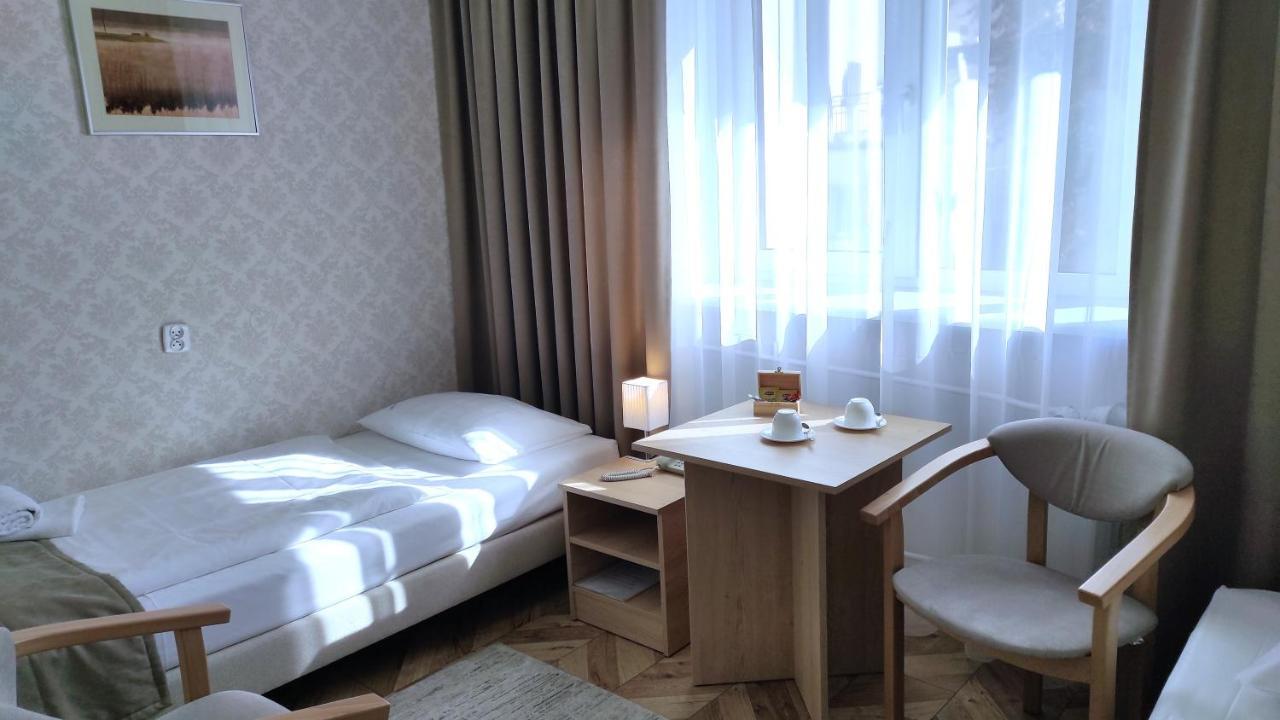 Hotel Polonia Rzeszow Exterior photo
