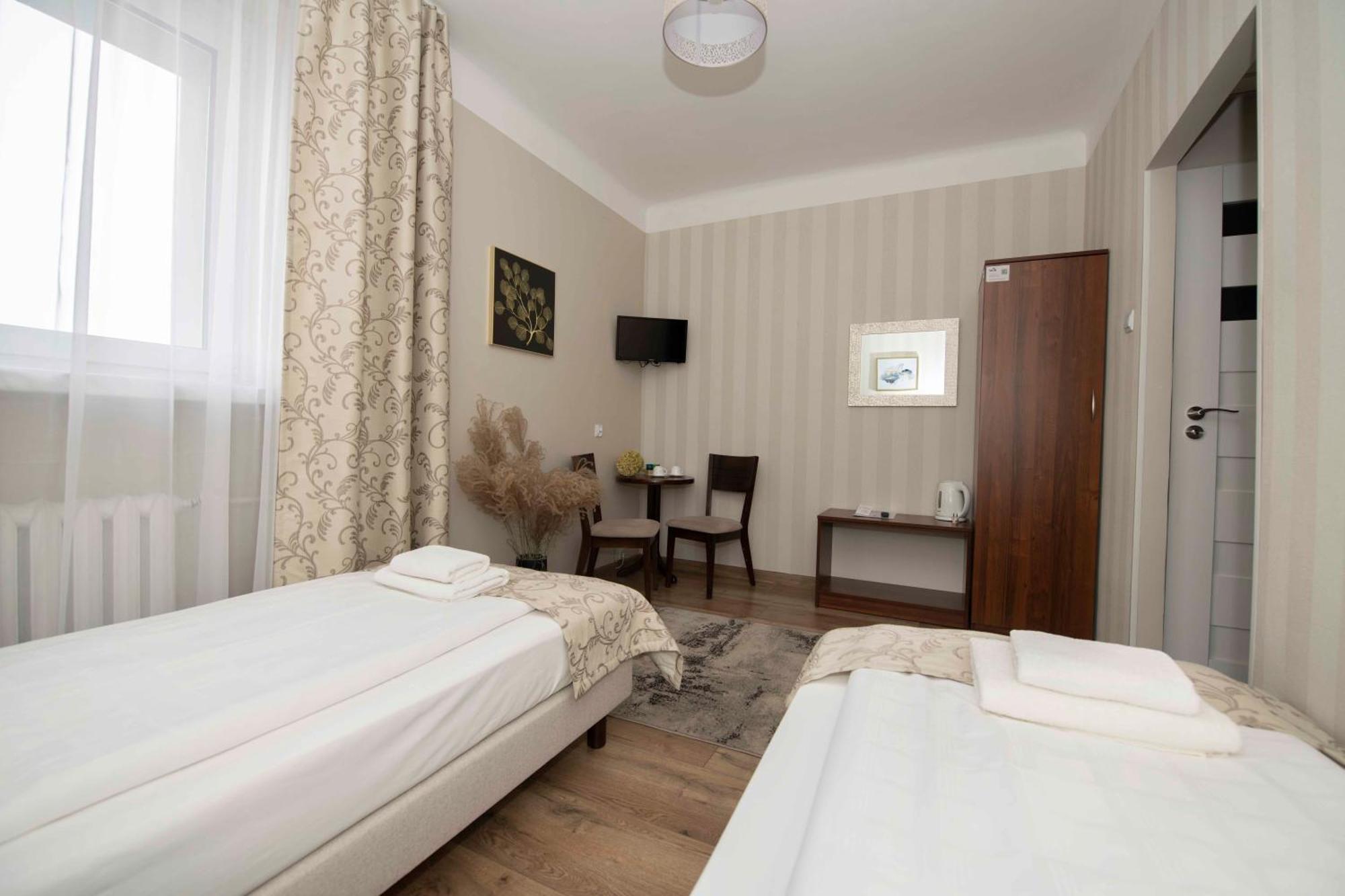 Hotel Polonia Rzeszow Exterior photo