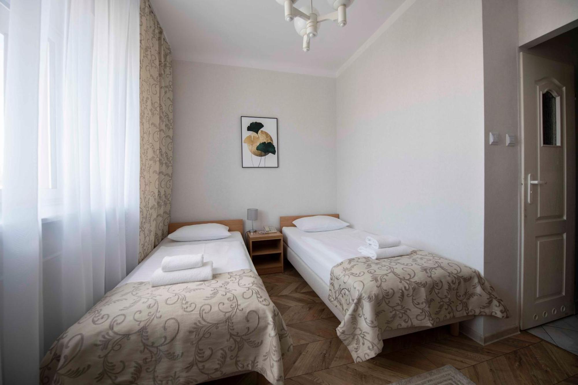 Hotel Polonia Rzeszow Exterior photo