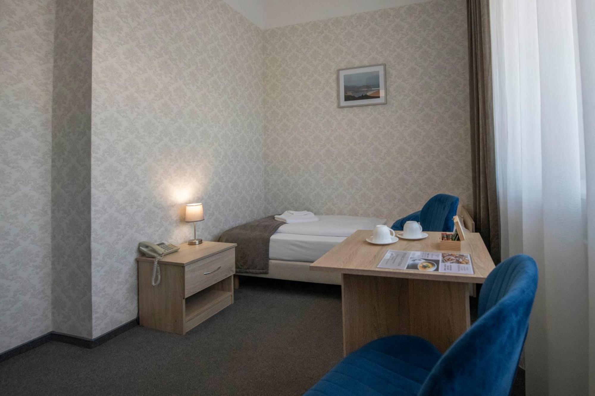 Hotel Polonia Rzeszow Exterior photo