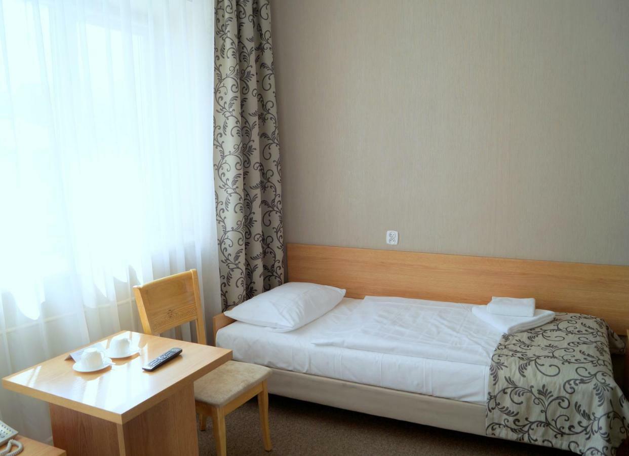 Hotel Polonia Rzeszow Exterior photo